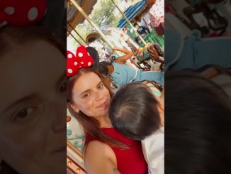 Slowing down and letting AI guide our little Orlando adventure 👶✨